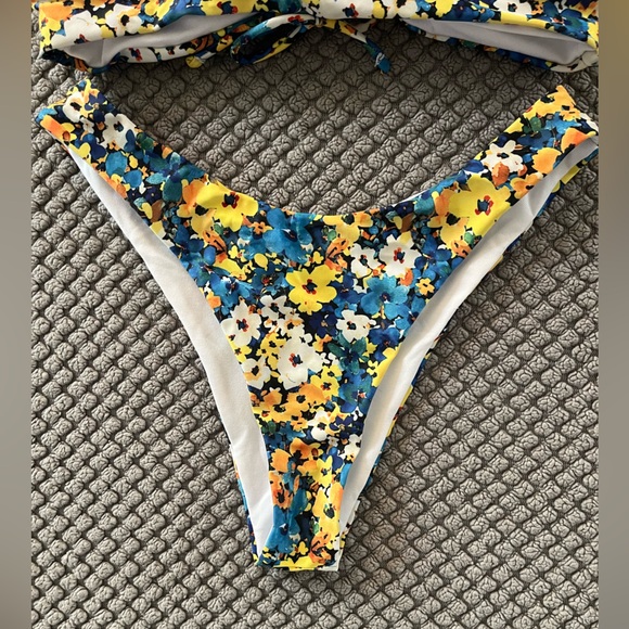 SHEIN Floral Bathing Suit - Picture 8 of 9